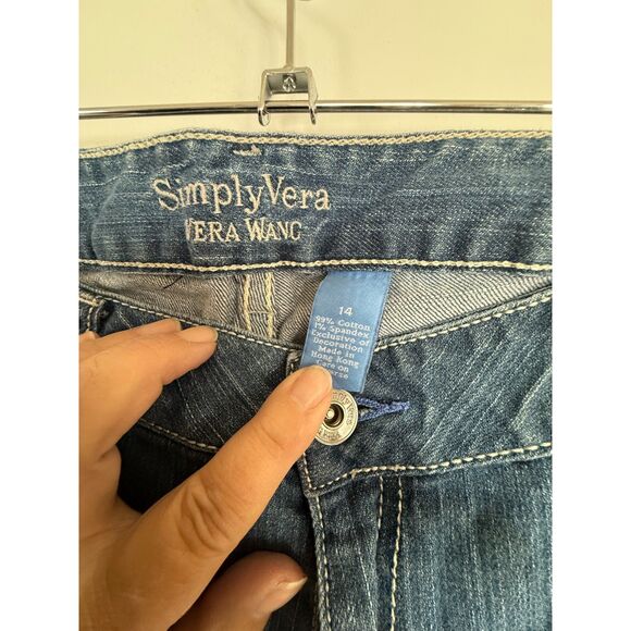 Vera Wang sz 14 Jeans Stretch Med wash Boot cut - Picture 2 of 4